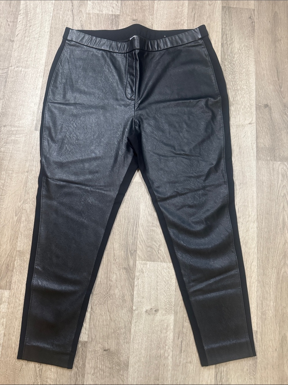 Chico's Black Women's Knit/Pleather pants. Size 3P (16P)